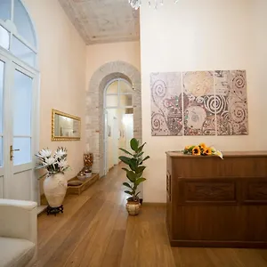 La Ghirlanda 2*, Cagliari Italië